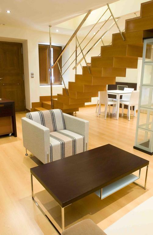 Apartamentos Maria Luisa Burgo Extérieur photo